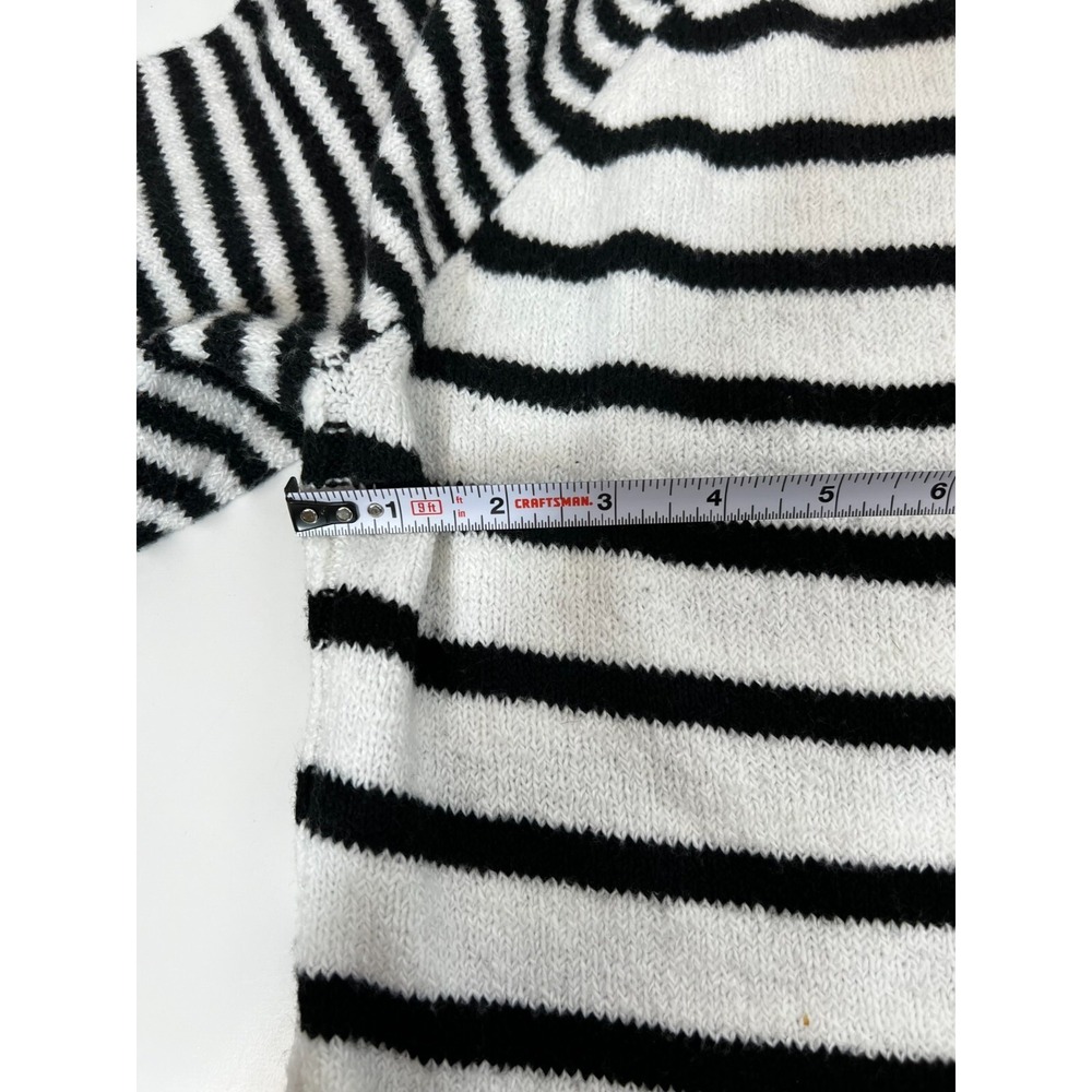 Vintage Time And Tru Black/White Long Sleeve Striped Sweater Womens SZ Medium - Picture 5 of 12